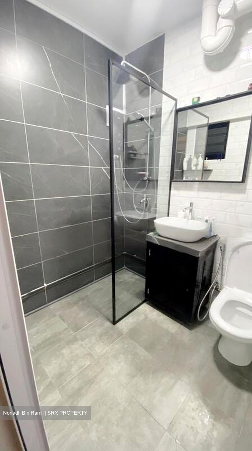 Blk 326 Ubi Avenue 1 (Geylang), HDB Executive #455633211